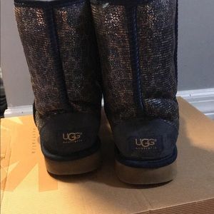 Animal print Ugg classic length boots